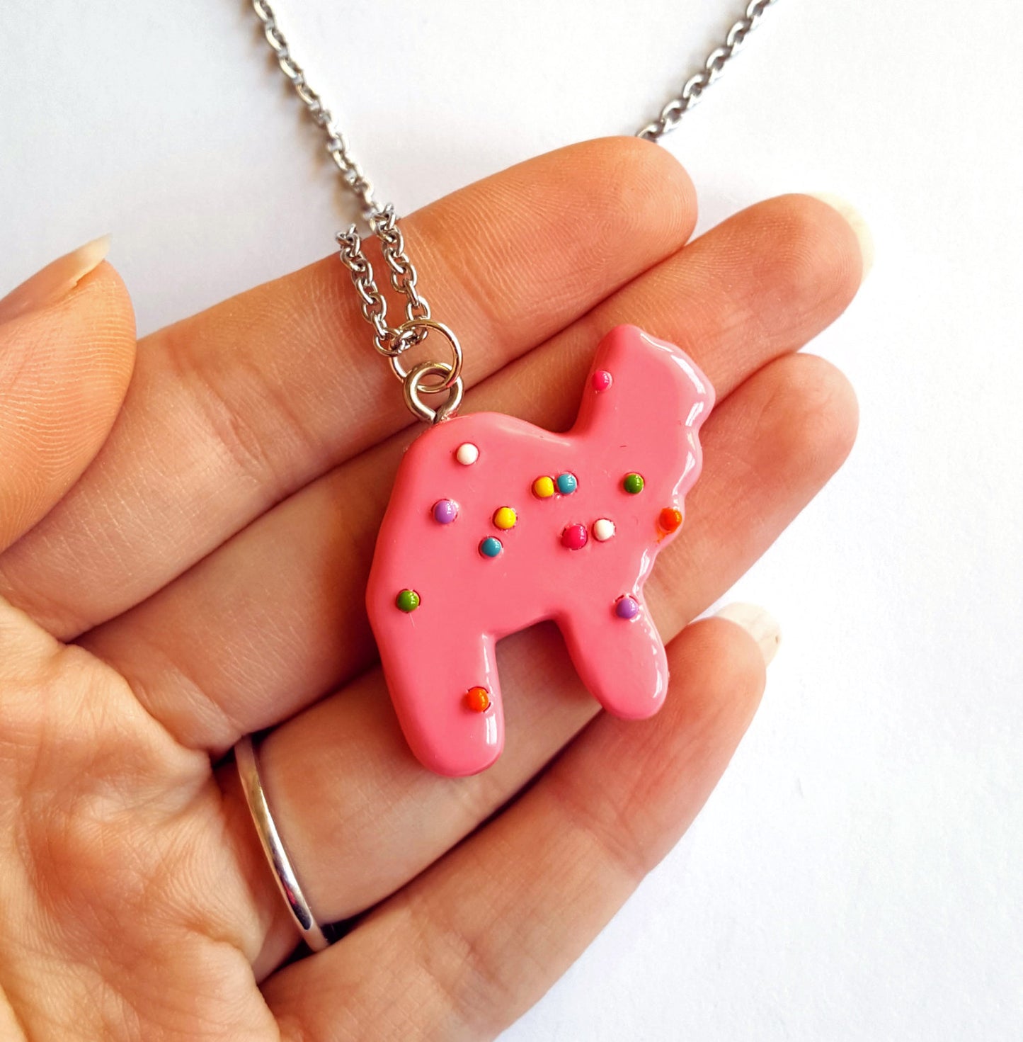 Frosted Circus Animal Cookie Bow & Pearl Necklace